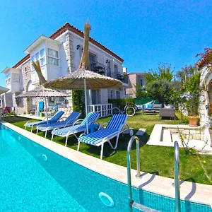https://morisi-konak-butik-otel.aegeanhotels.net
