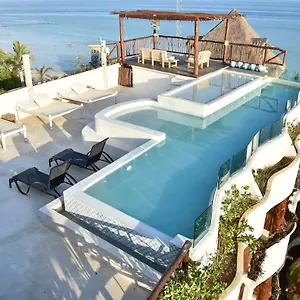 Spirit 4*, Ilha Holbox México